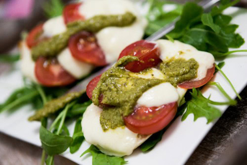 Tomate Mozarella Pesto