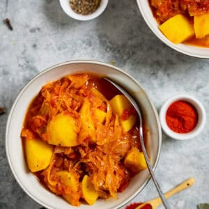 Kartoffel-Gulasch Szegediner Art - https://kuechenchaotin.de