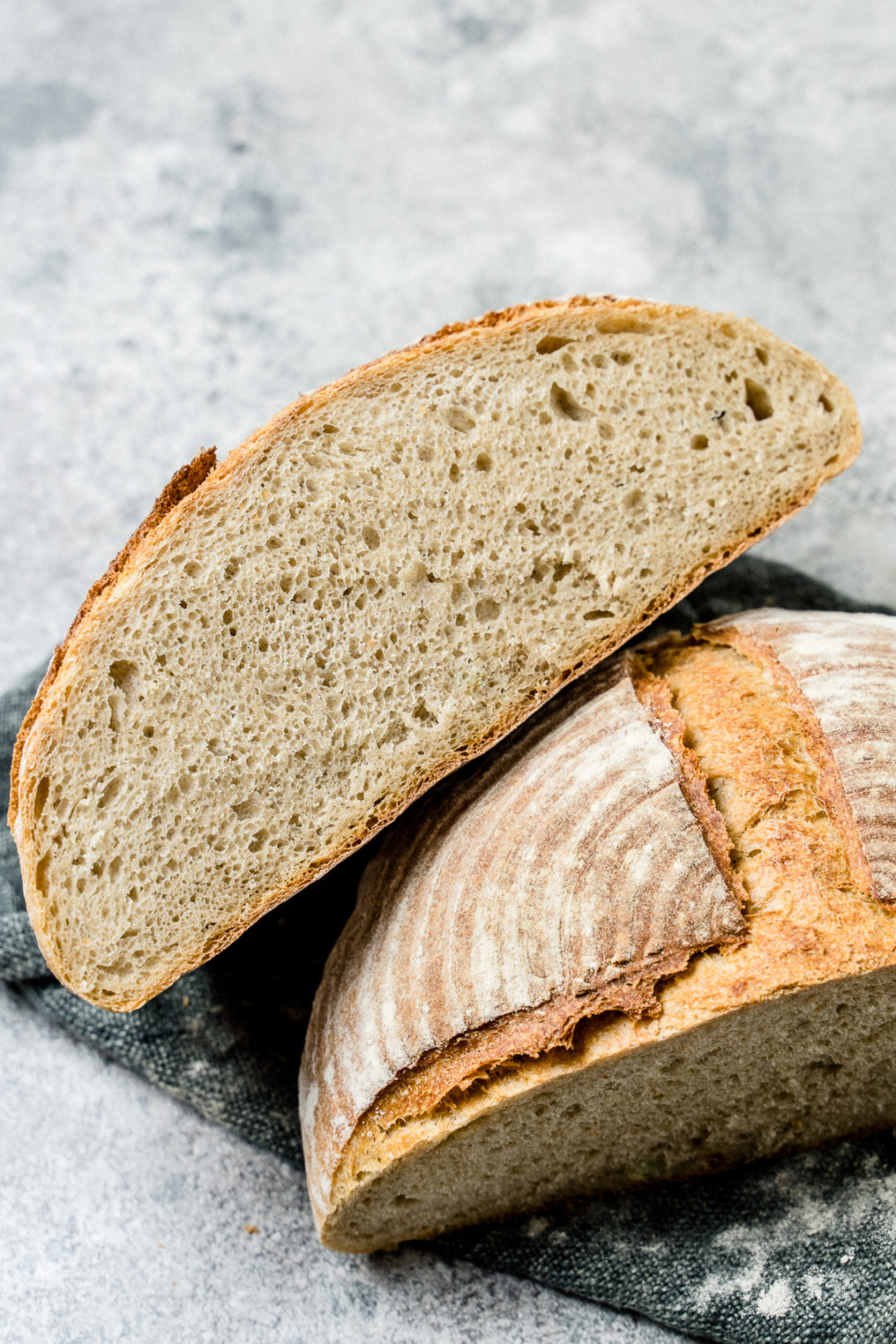 Schwäbisches Kartoffelbrot mit Sauerteig - mein liebstes Alltagsbrot ...