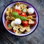 Nudelsalat alla Caprese - kuechenchaotin.de