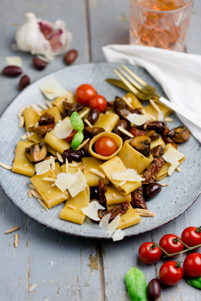 Pasta alla Antipasti - www.kuechenchaotin.de