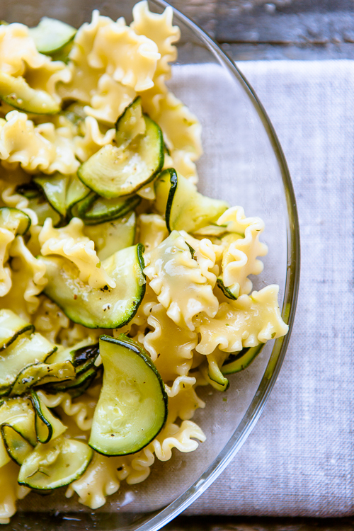 Pasta Mit Zucchini Und Zitrone Ein Kleines Sommerhighlight Kuechenchaotin