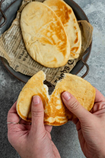 Naan Brot aus der Pfanne
