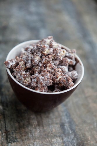 Popcorn mit Schokolade und Erdnussbutter - kuechenchaotin.de