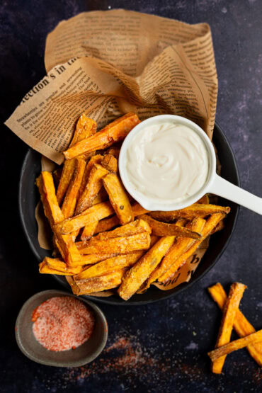 Knusprige Süßkartoffelpommes aus dem Airfryer
